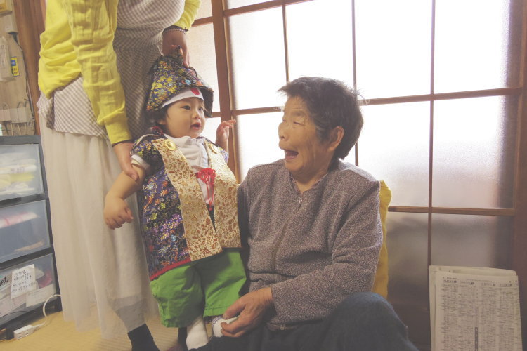 避けられない介護は近居で同居以下のストレス！別居以上の安心！