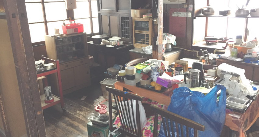 実家の片付けや遺品整理の専門家